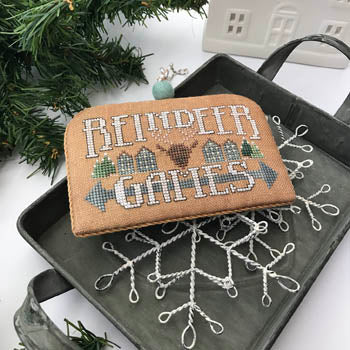 Reindeer Games, White Christmas 4 - Hands on Design
