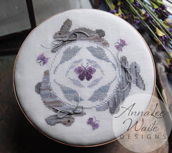 Rabbit Round - Annalee Waite Designs