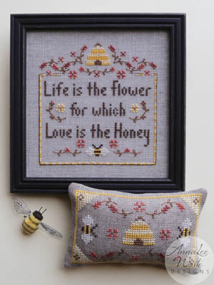 Honey Flower - Annalee Waite Designs