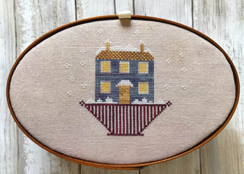 Christmas House Box Top - Lucy Beam