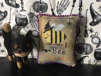 Bee Spooky - Darling & Whimsy Designs