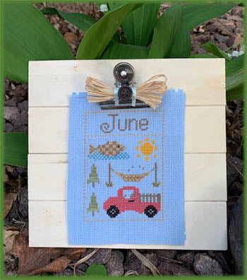 Pocket Pattern: June - Pickle Barrel Designs