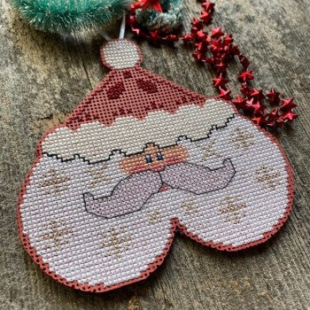 Heartful Santa - Luhu Stitches