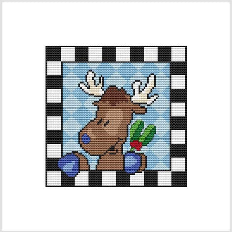 Country Christmas Checkered: Reindeer - Cross Stitch Wonders