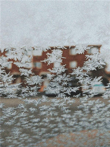 Snowflakes On The Window - X Squared Cross Stitch