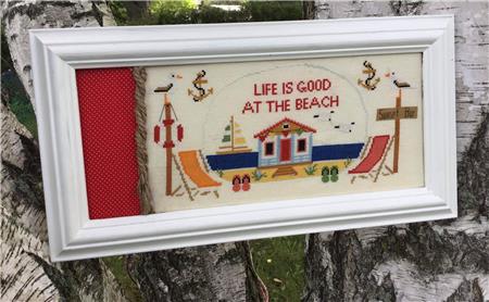 Life Is Good At The Beach - Twin Peak Primitives