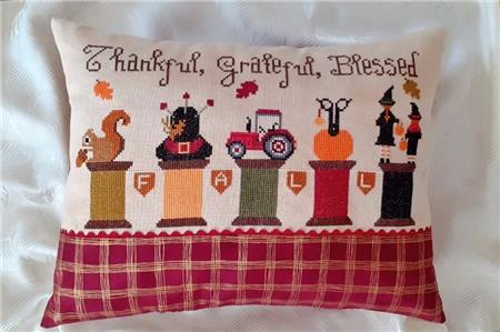 Stitching Autumn - Twin Peak Primitives