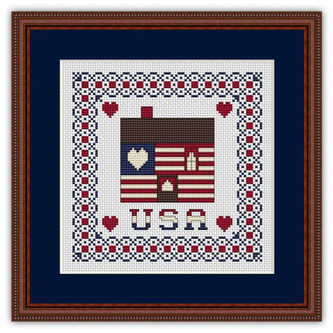 Patriotic At Heart Cabin - Happiness Is  HeartMade