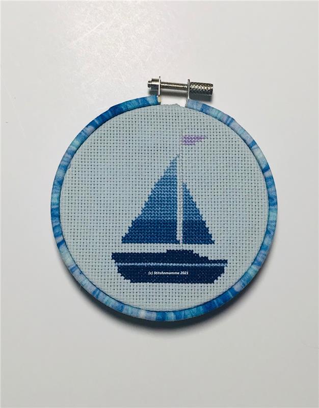 Magnificent Minis: Sailboat - Stitchnmomma