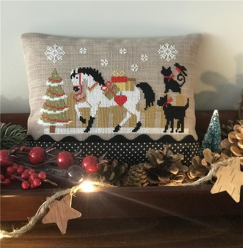 Gift Delivery - Twin Peak Primitives