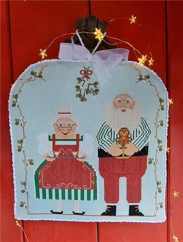 Kringle Series: Mrs. And Mr. Kringle - Twin Peak Primitives