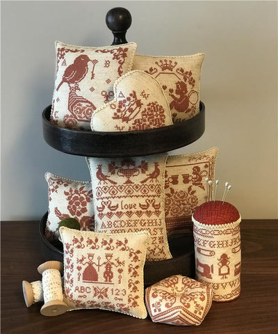 Red Smalls 2023 - Twin Peak Primitives