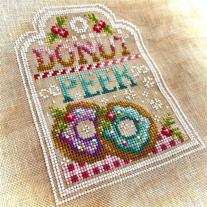 Donut Peek - Shannon Christine Designs