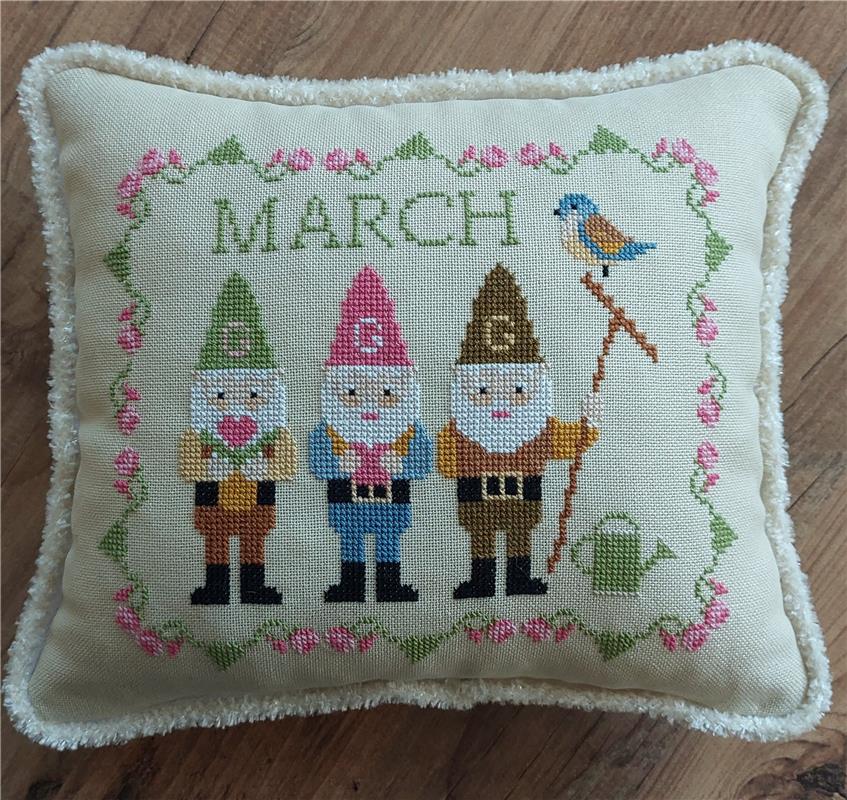 Garden Gnomes - Twin Peak Primitives