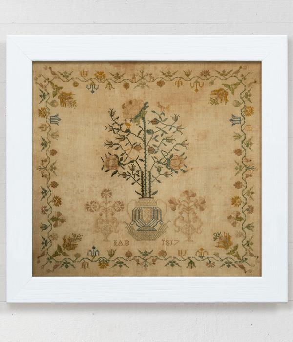 IAB 1817: The Rosebush Sampler - Modern Folk Embroidery