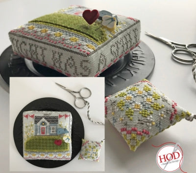 The Summer Night, House on a Hill Series - Hands on Design