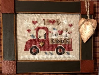 Love Truck: Country Spirits Collection - Homespun Elegance