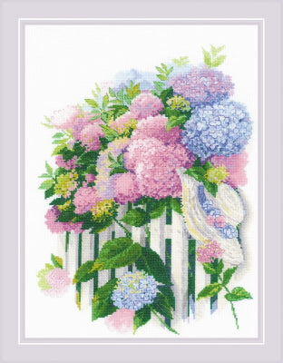 Hydrangea Garden - Embroidery - Riolis